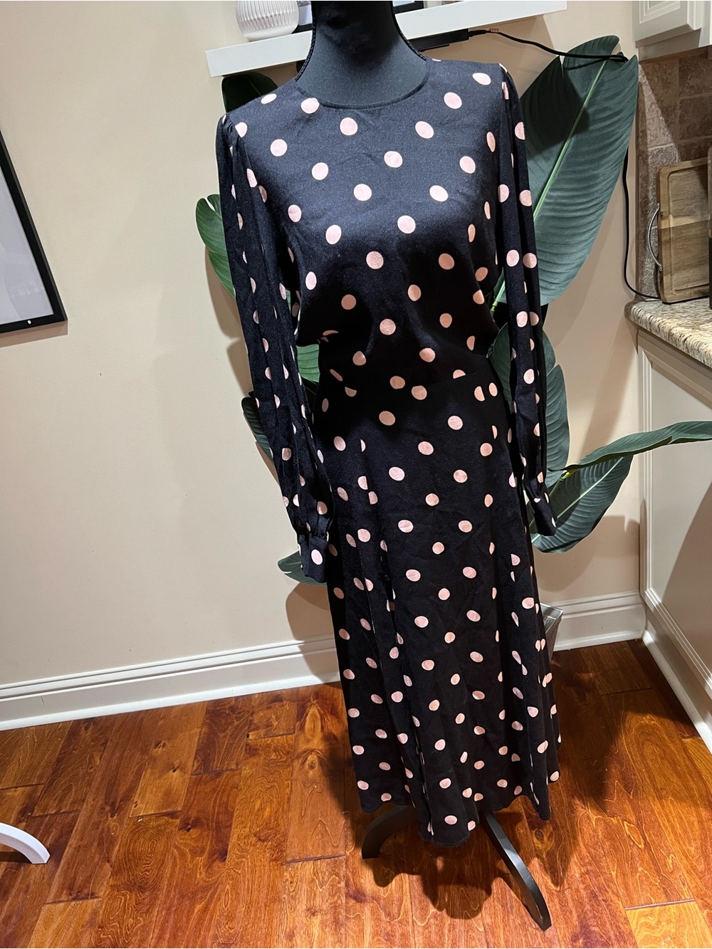 Reformation Creed Long Sleeve Black Polka Dots Dress with Pink Dots 6 - Picture 2 of 9